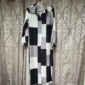 Black and White Color Block Shirt Dress